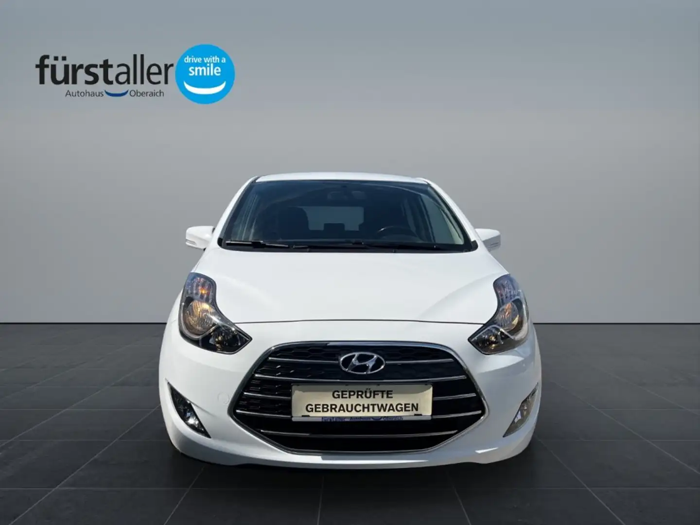 Hyundai iX20 Edition 25 1,4 CVVT 203j Weiß - 2
