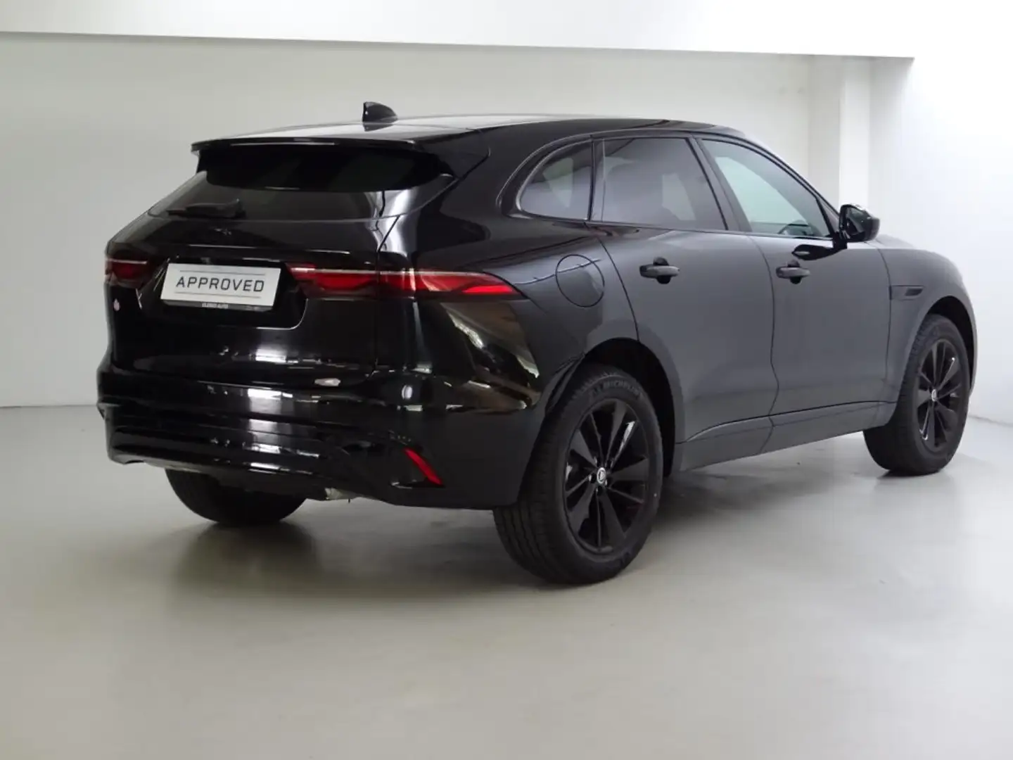 Jaguar F-Pace 2.0 PHEV 404 CV AWD R-Dynamic S Fekete - 2
