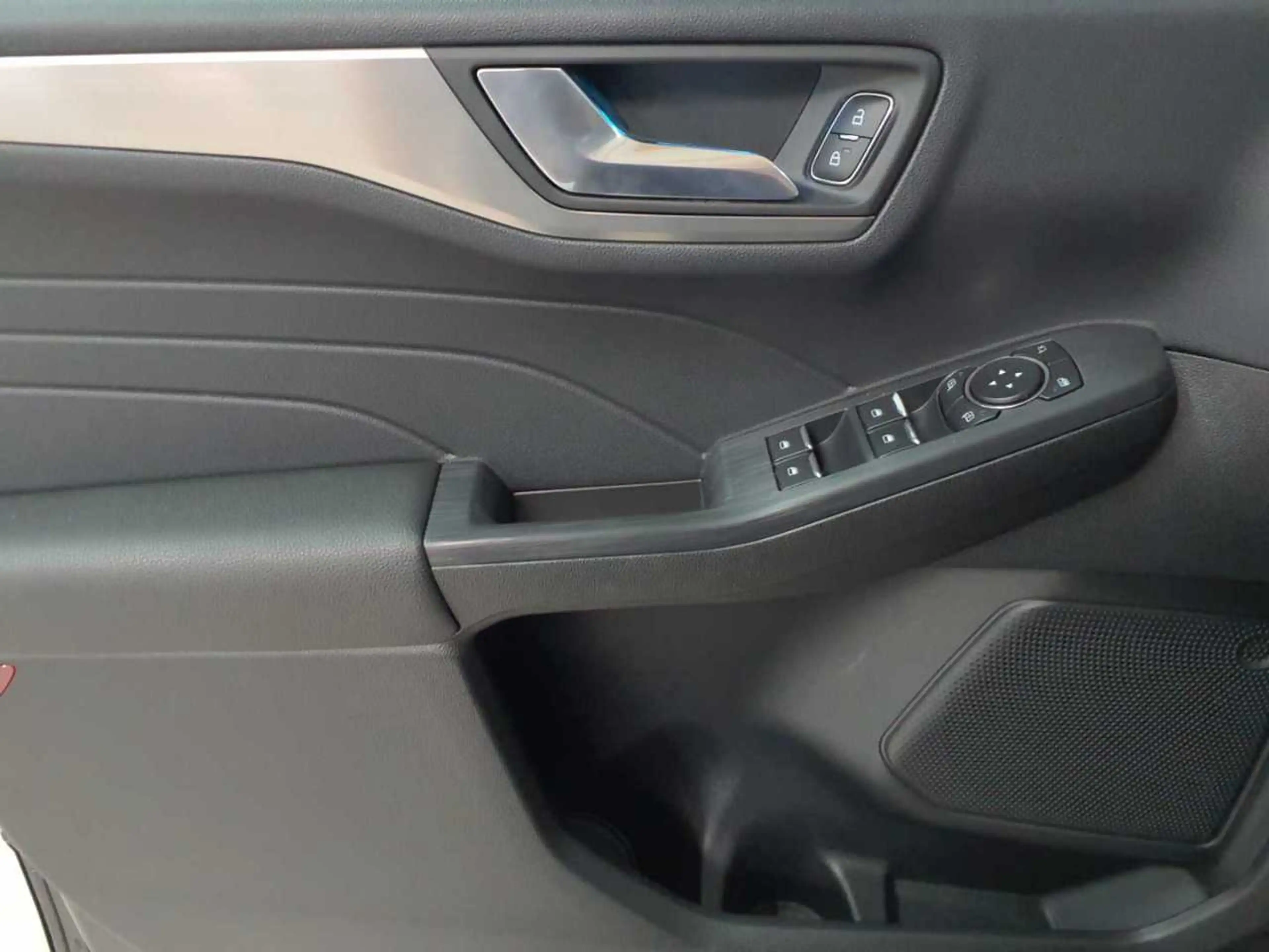 Ford Kuga Kuga 1.5 EcoBlue Aut. TITANIUM — photo 18