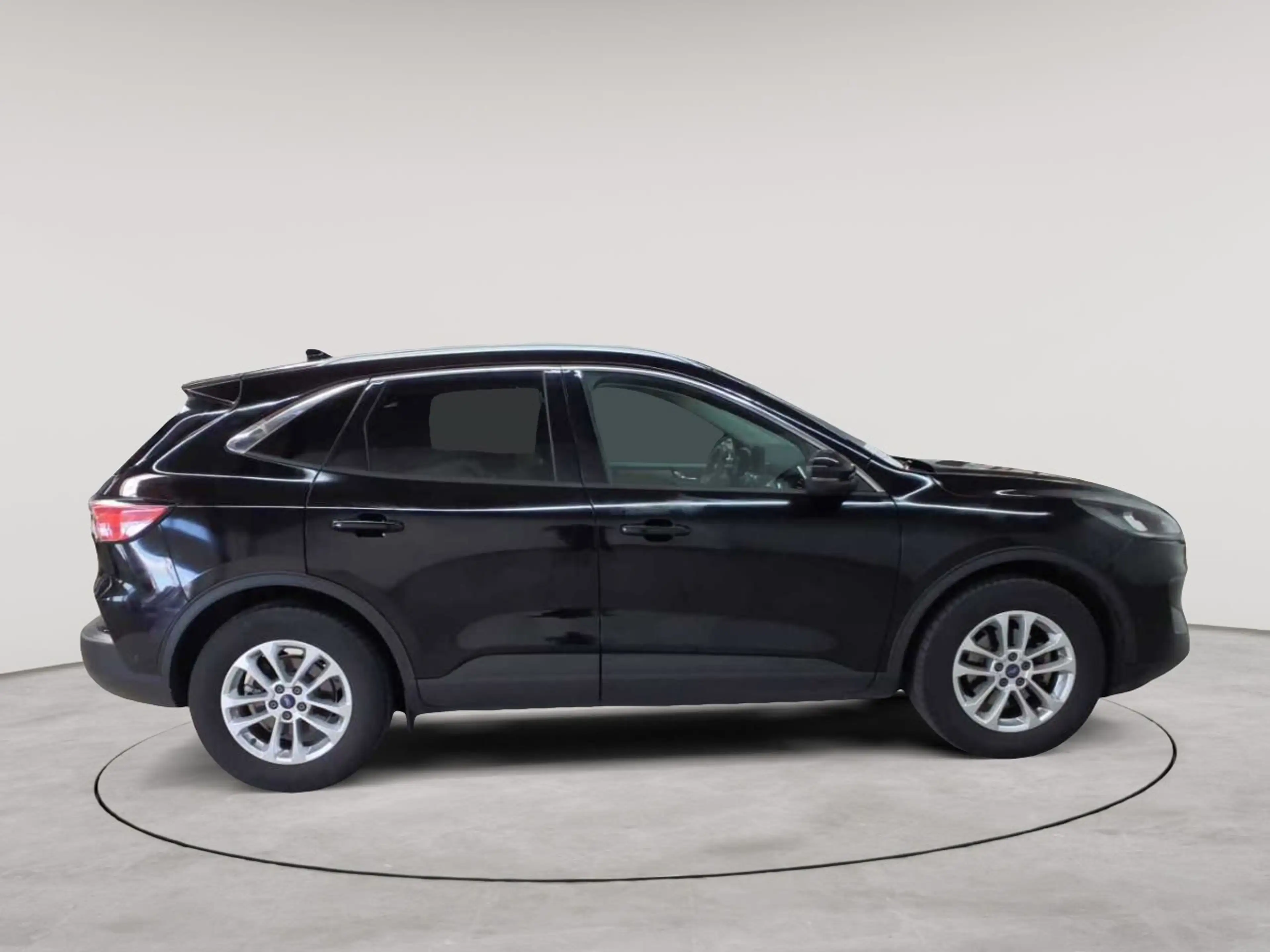 Ford Kuga Kuga 1.5 EcoBlue Aut. TITANIUM — photo 3