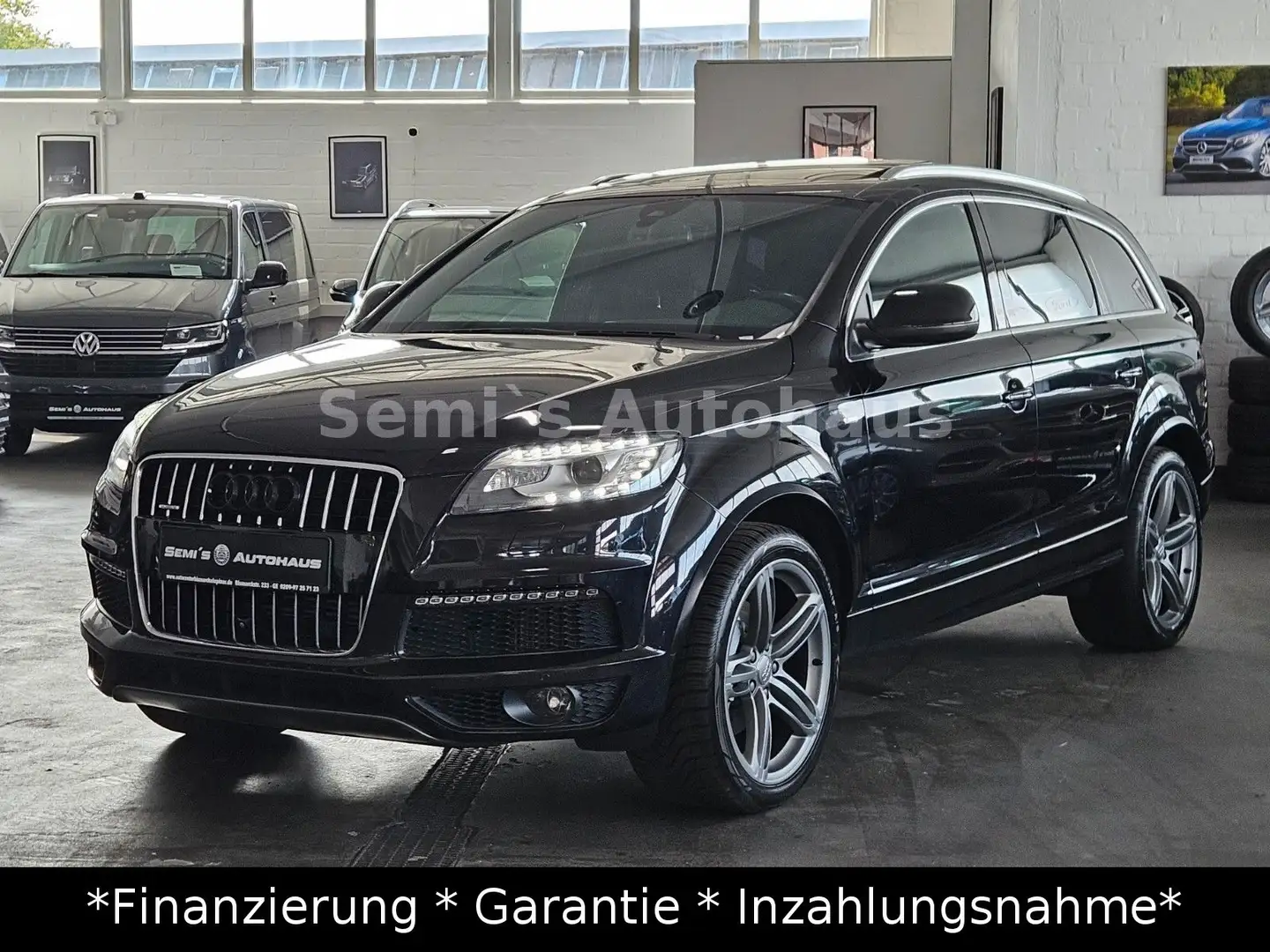 Audi Q7 3.0 TDI S-Line quattro|Pano|R-Kam Černá - 1