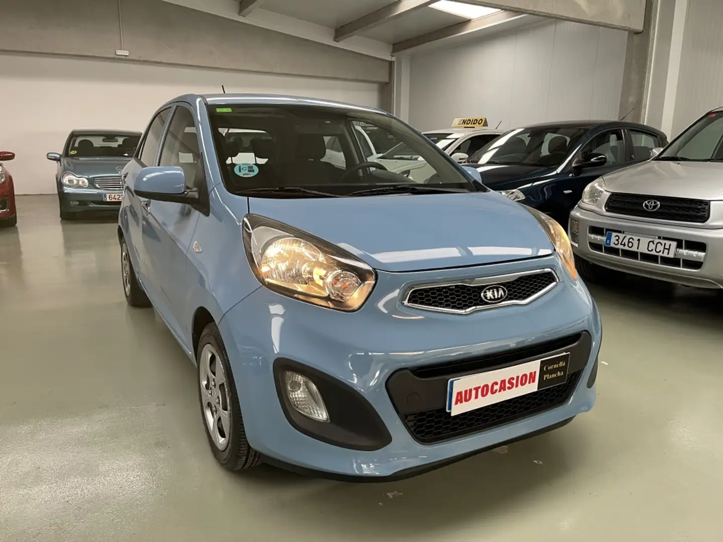 Kia Picanto 1.0 Concept Azul - 1