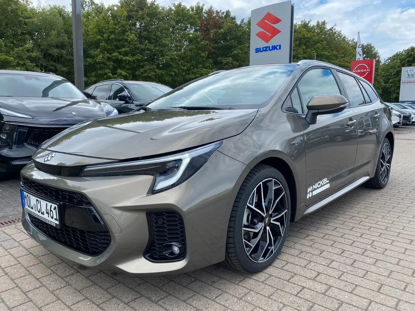 Suzuki Swace 1.8 Comfort+ CVT Hybrid Braun - 1