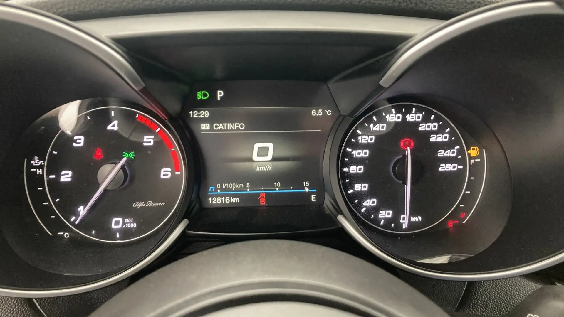 Alfa Romeo Giulia 2.2 Diesel Sprint Aut. 190 Zwart - 2
