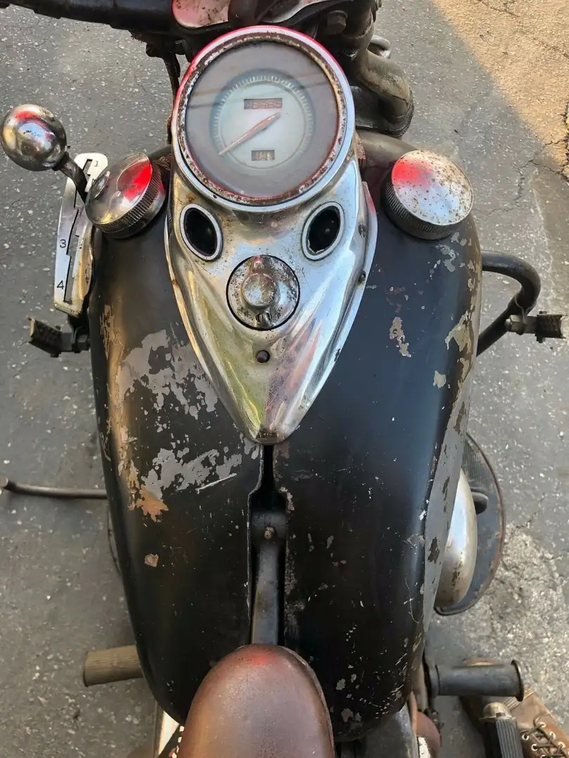 Harley-Davidson Knucklehead Negro - 2