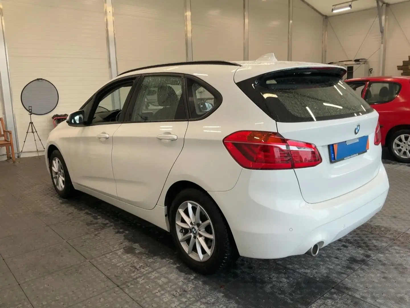 BMW 216d Active Tourer Advantage Bianco - 2