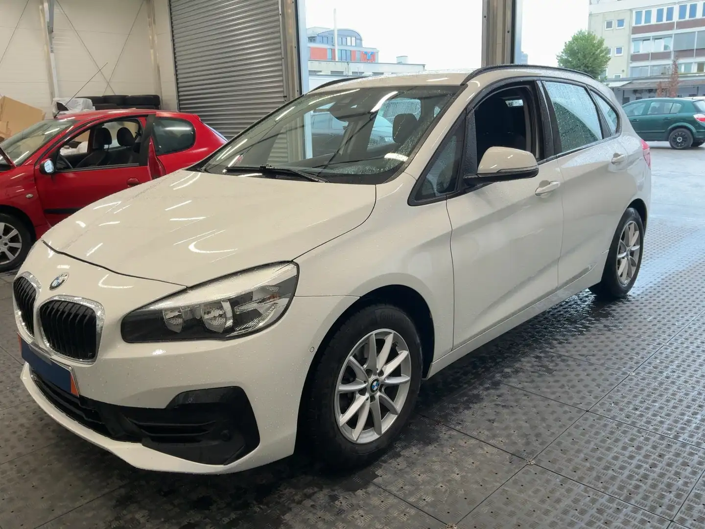 BMW 216d Active Tourer Advantage Bianco - 1