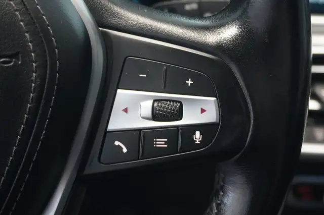 BMW X5 view 13