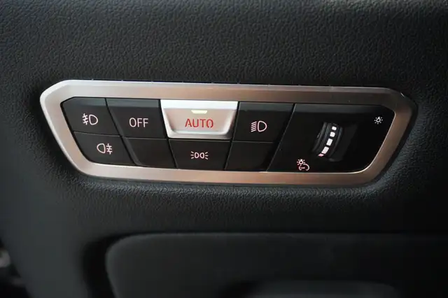 BMW X5 view 14