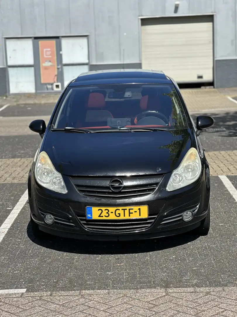 Opel Corsa 1.4-16V Executive Zwart - 2