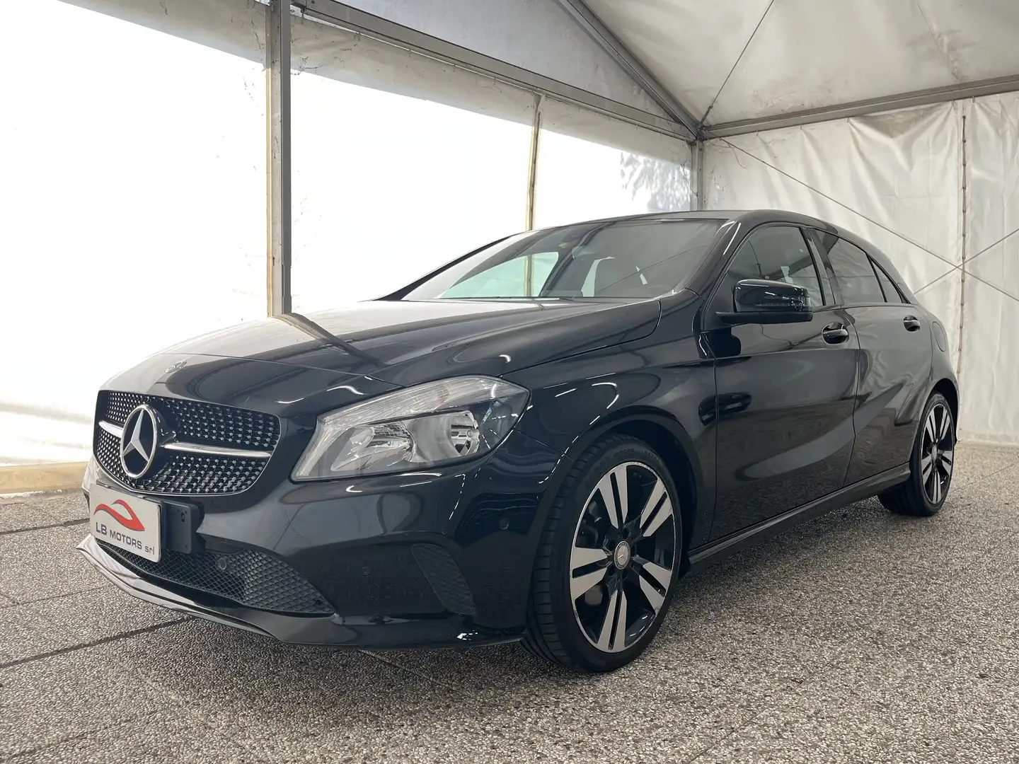 Mercedes-Benz A 200 A 200 d Sport Neopatentati Nero - 1