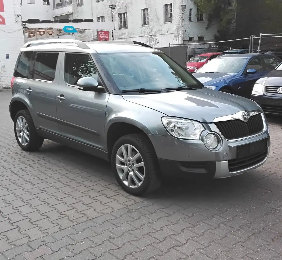 Skoda Yeti Ambition Plus Edition 4x4  Neue Tüv Grau - 1