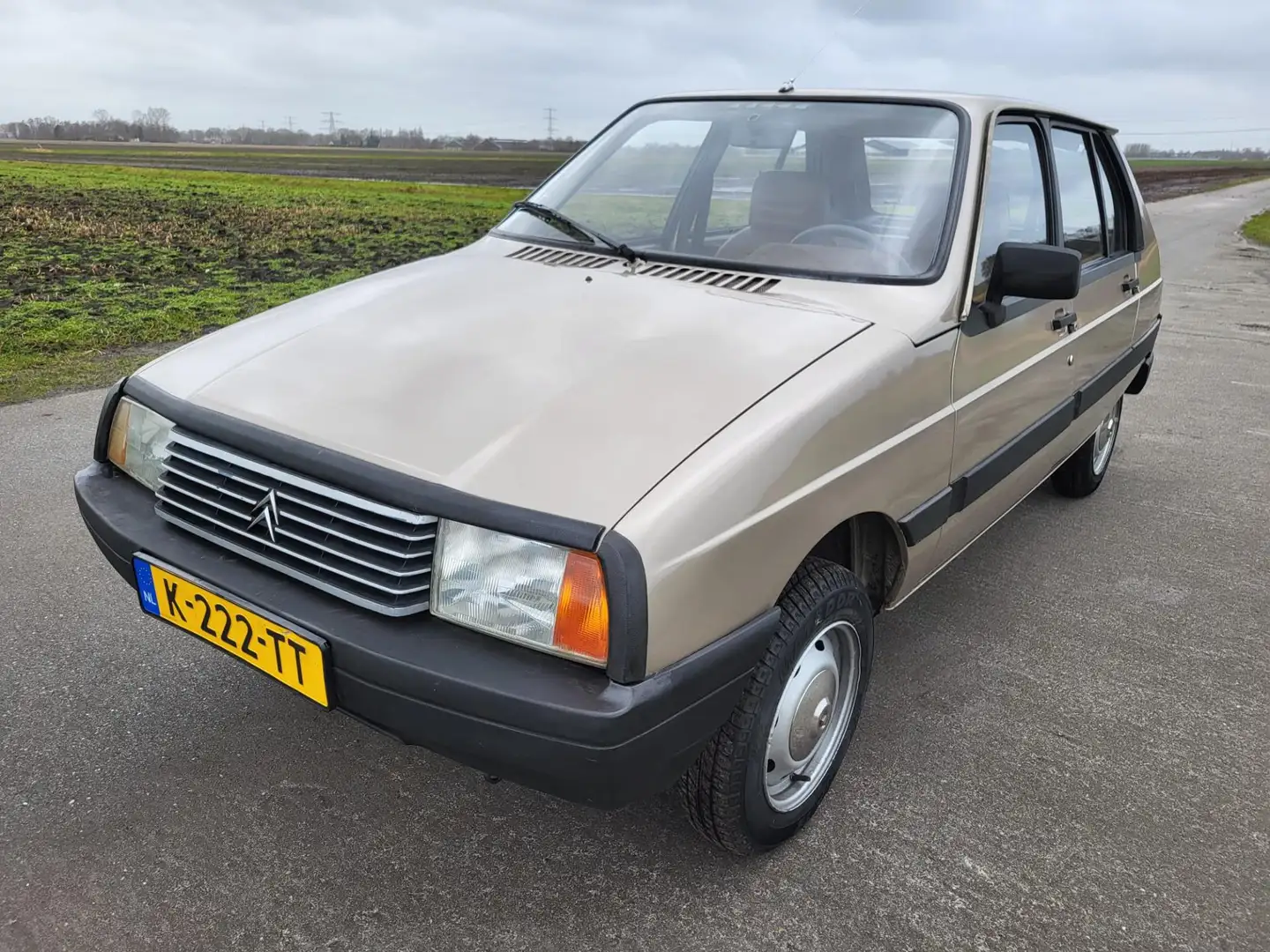 Citroen Visa Club 1985 2-cyl Oldtimer Braun - 2