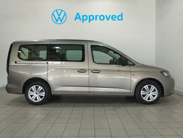 Volkswagen Caddy view 3