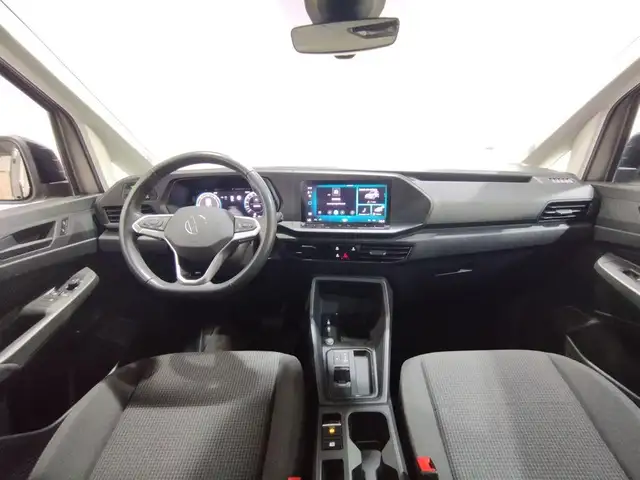 Volkswagen Caddy view 4