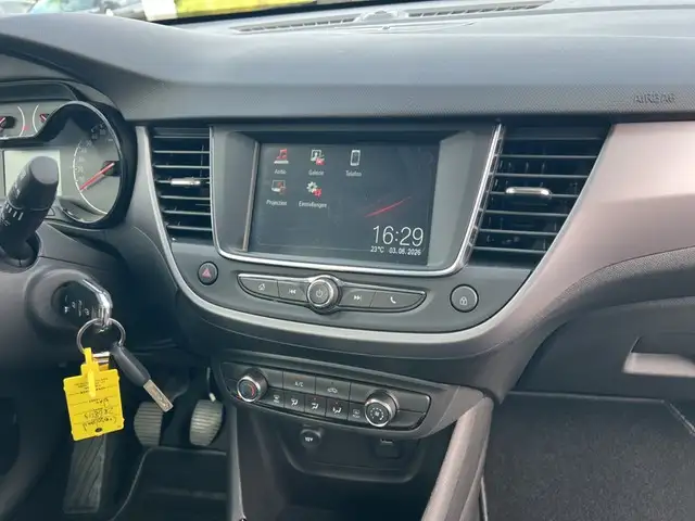 Opel Crossland view 12
