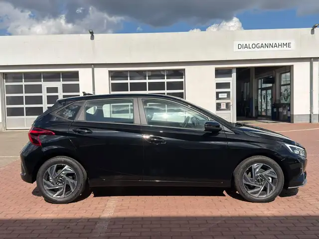 Hyundai I20 view 13