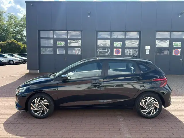 Hyundai I20 view 5