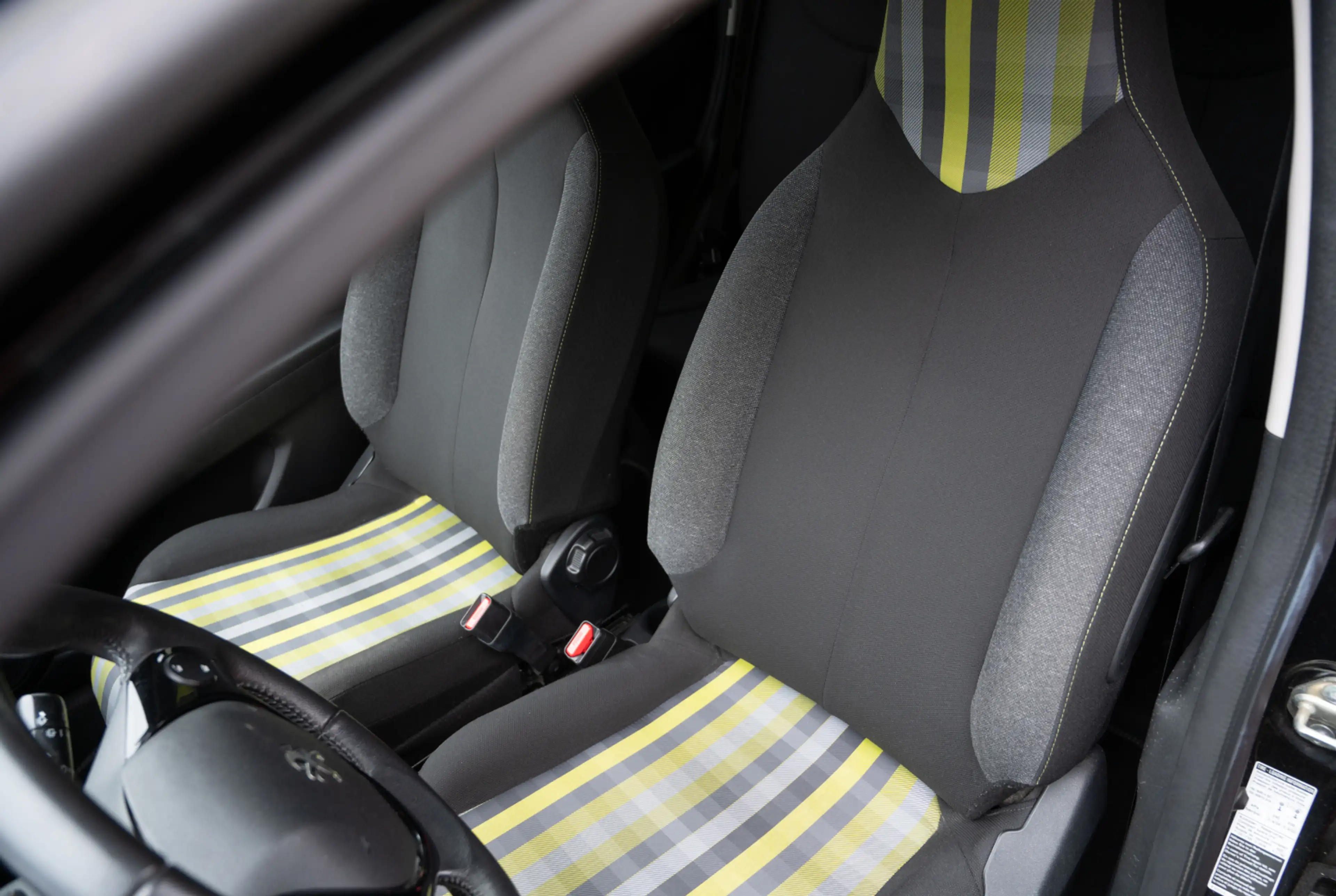 Peugeot 108 TOP Collection 1.0 VTi *SITZHEIZUNG*LOOK-PAKET*DAB+* *INVENTUR-SALE* — photo 6