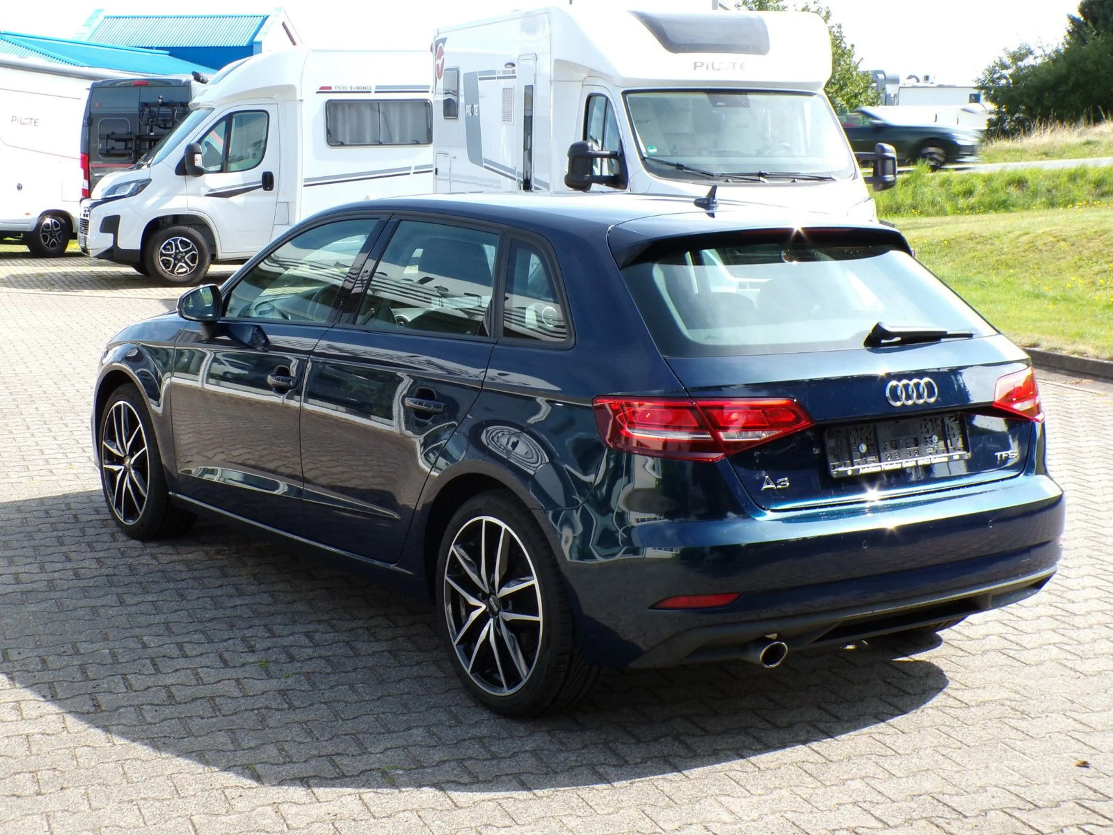 Audi A3 Sportback — photo 4