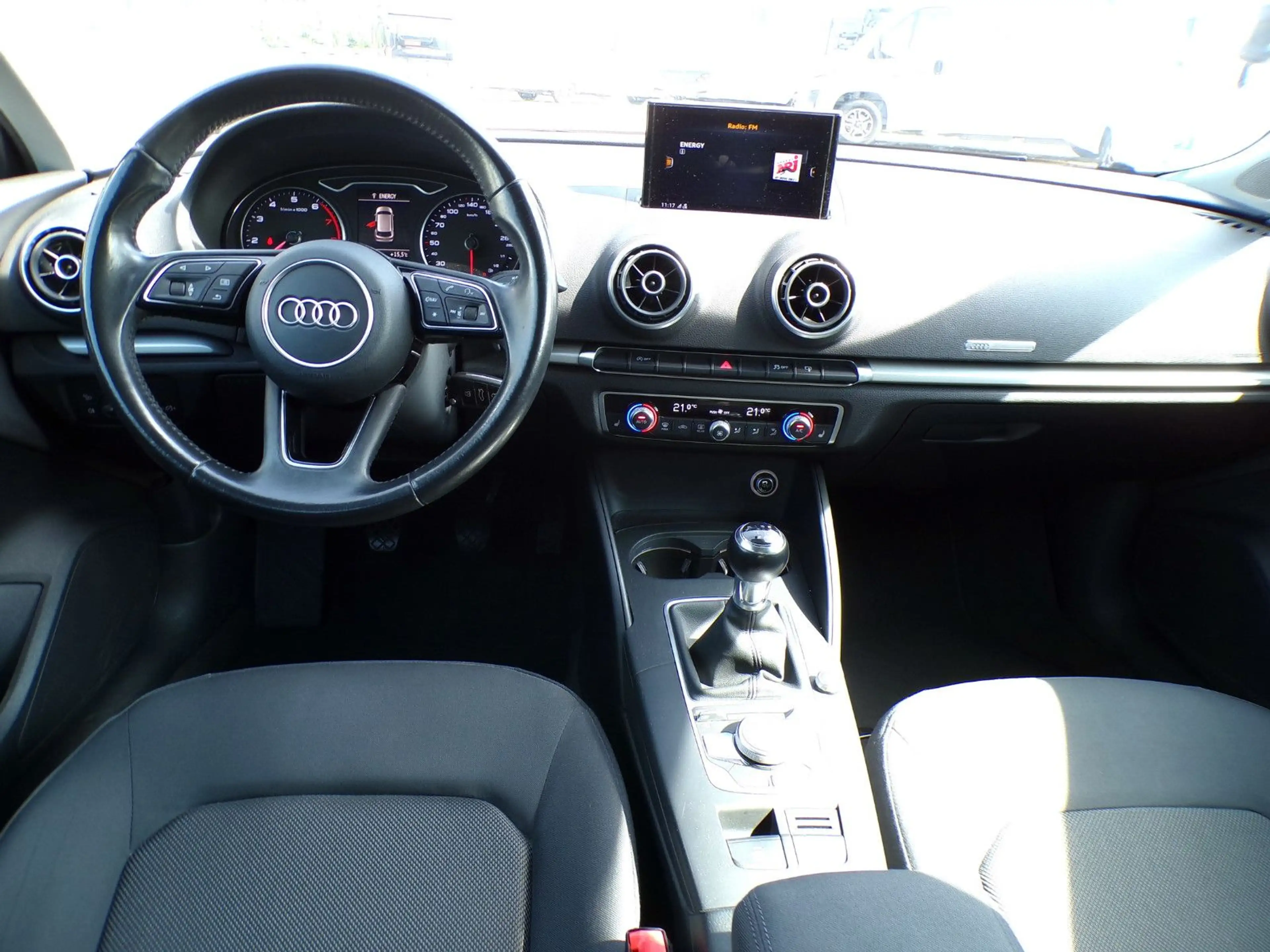 Audi A3 Sportback — photo 6