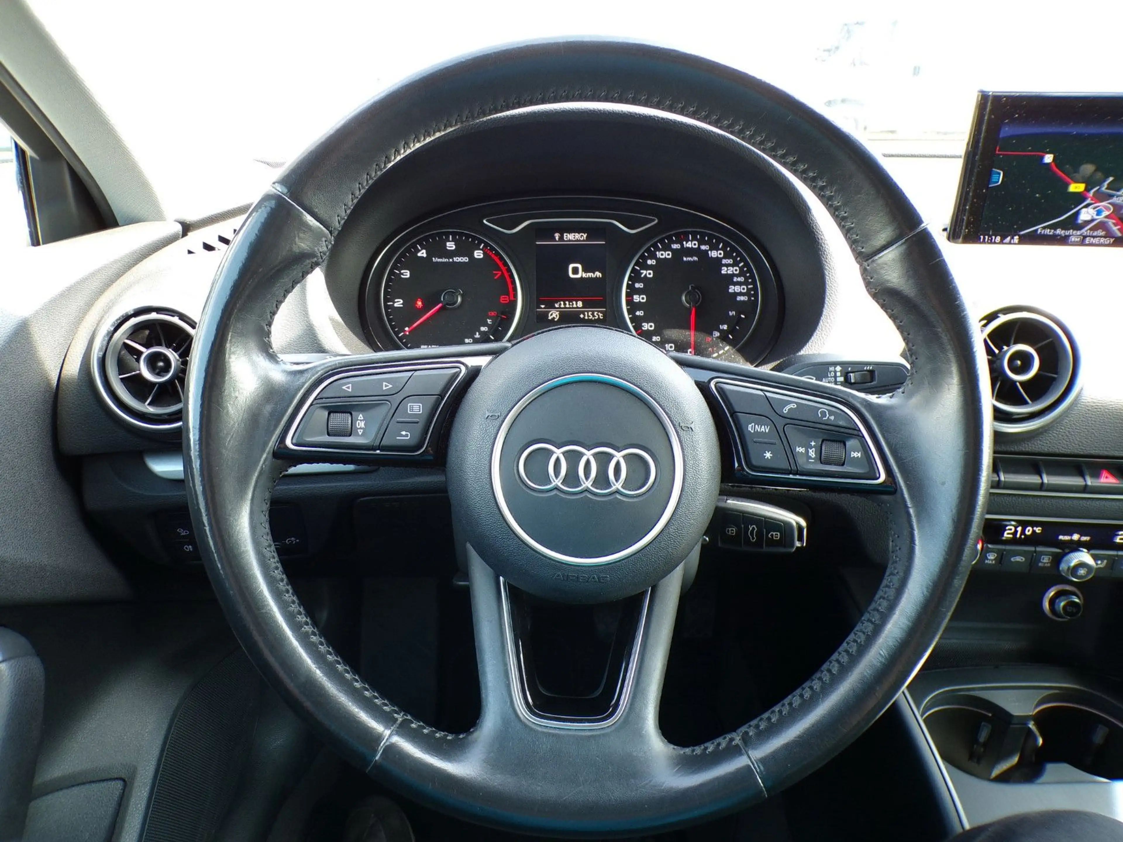 Audi A3 Sportback — photo 11