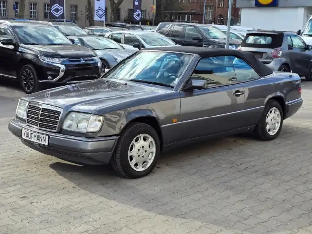 Mercedes-Benz E 220 Cabrio CE Autom. Leder Klima