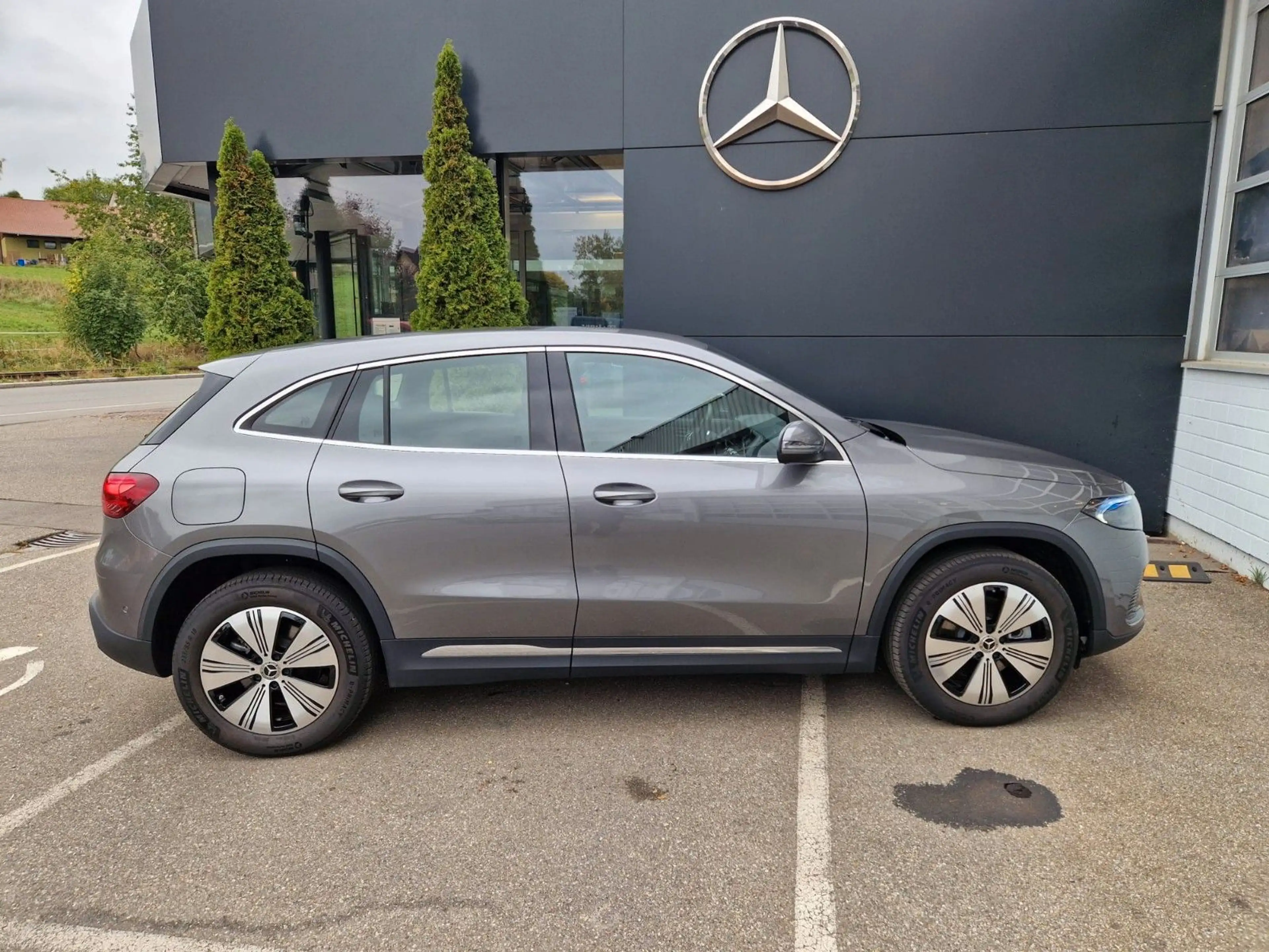 Mercedes-Benz EQA 250+|PROGR|AHK|EASY-P|LED|AMBIENTEB|KAMERA — photo 6