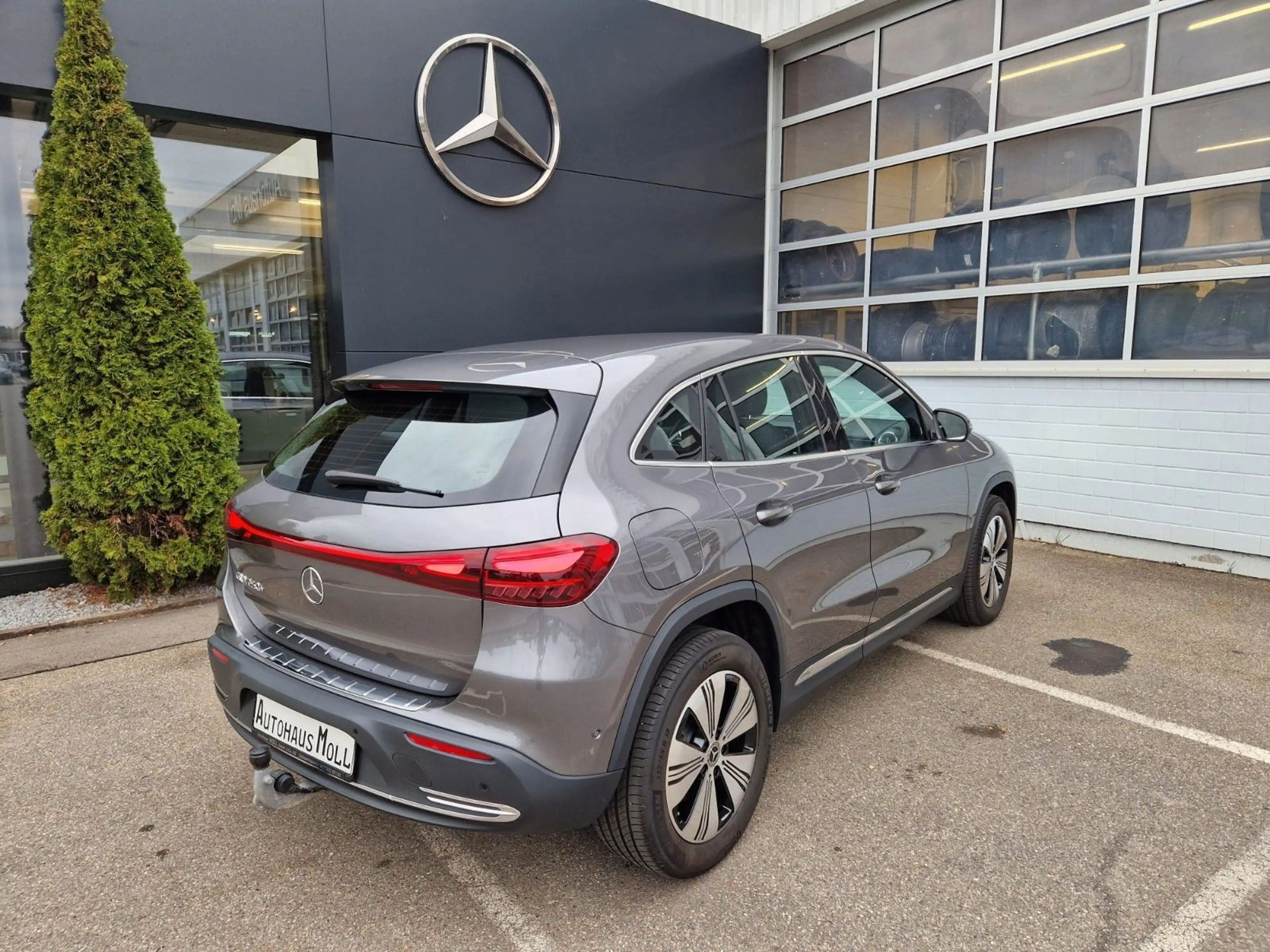 Mercedes-Benz EQA 250+|PROGR|AHK|EASY-P|LED|AMBIENTEB|KAMERA — photo 3