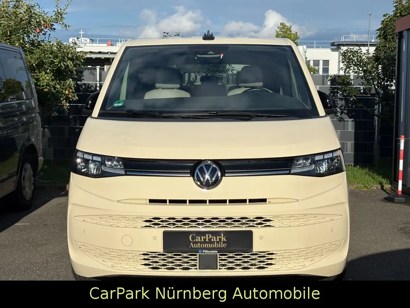 Volkswagen T7 Multivan Lang netto 28.234 € Beige - 2