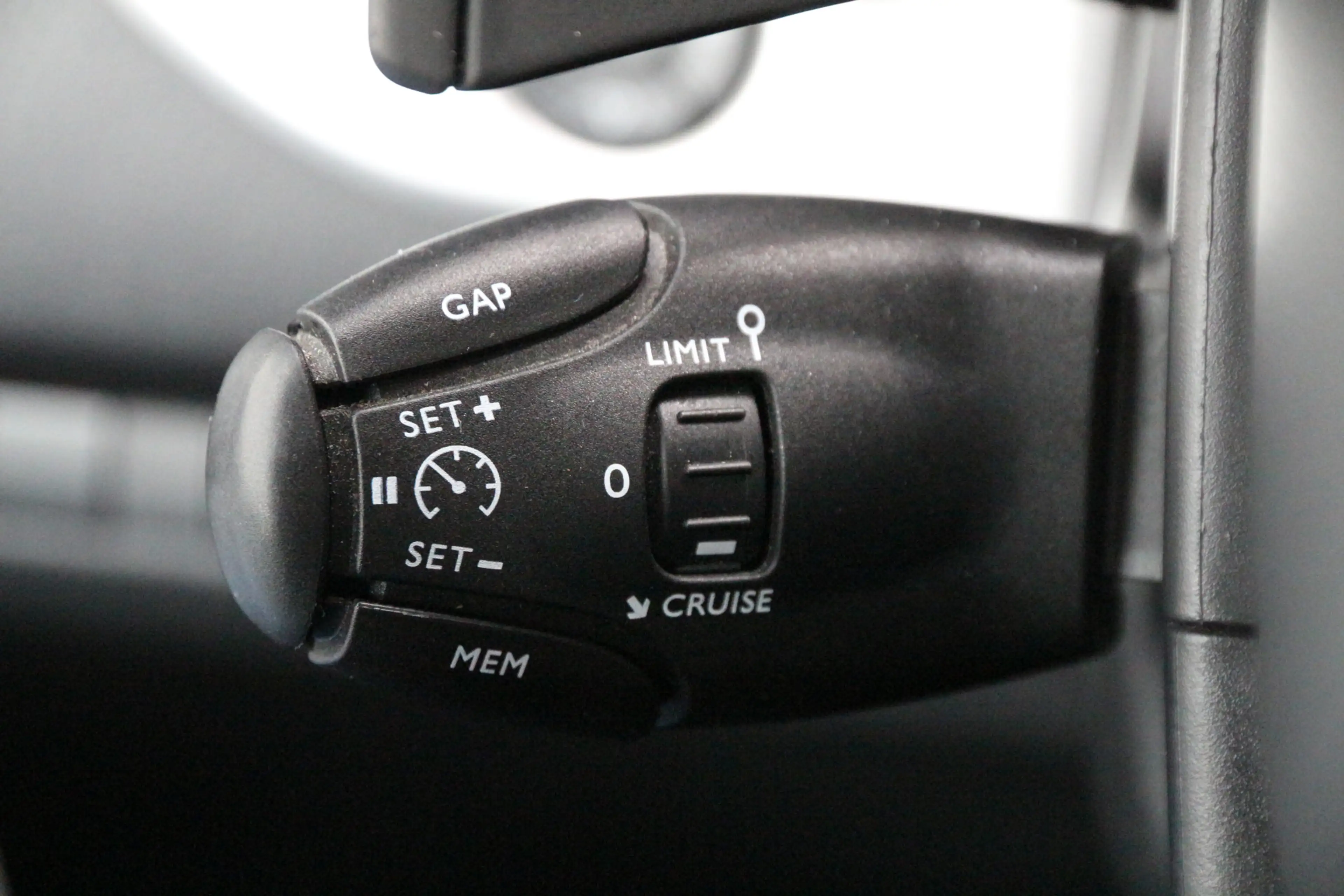 Opel Vivaro 2.0 CDTI 180 | DC | 2x Schuifdeur | Irmscher Sport — photo 13