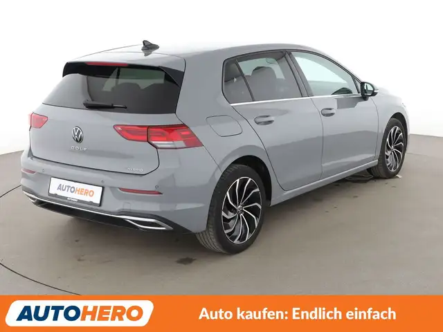 Volkswagen Golf view 6