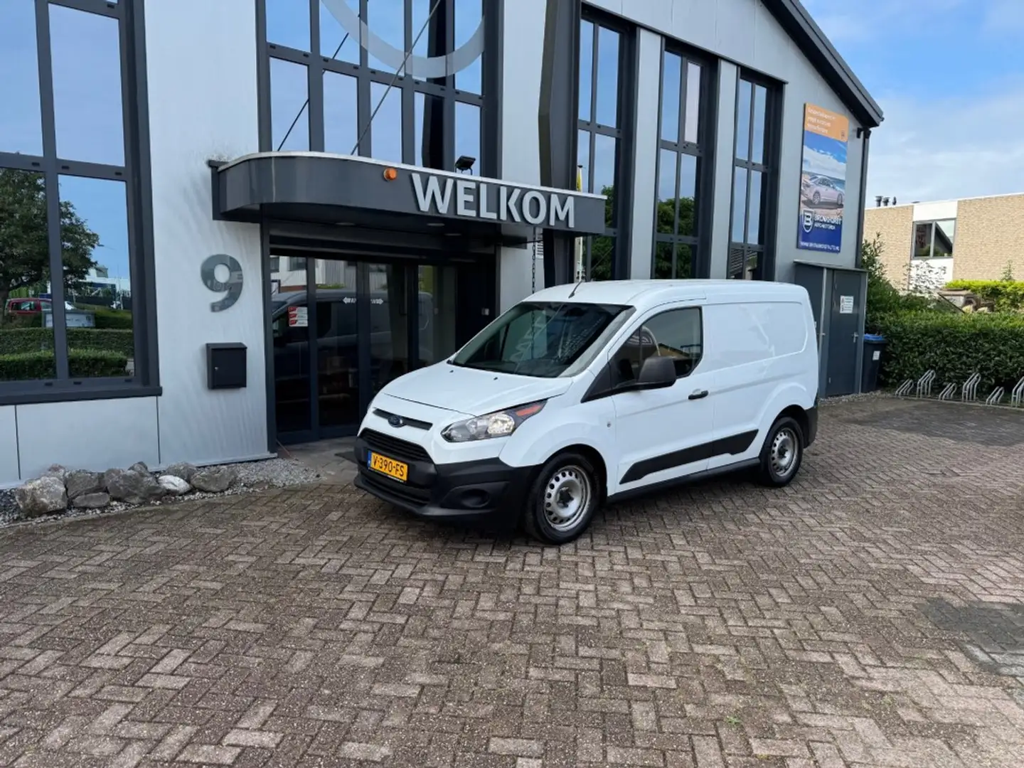 Ford Transit Connect 1.5 TDci Airco, electr. ramen, centrl vergr, bluet Wit - 1