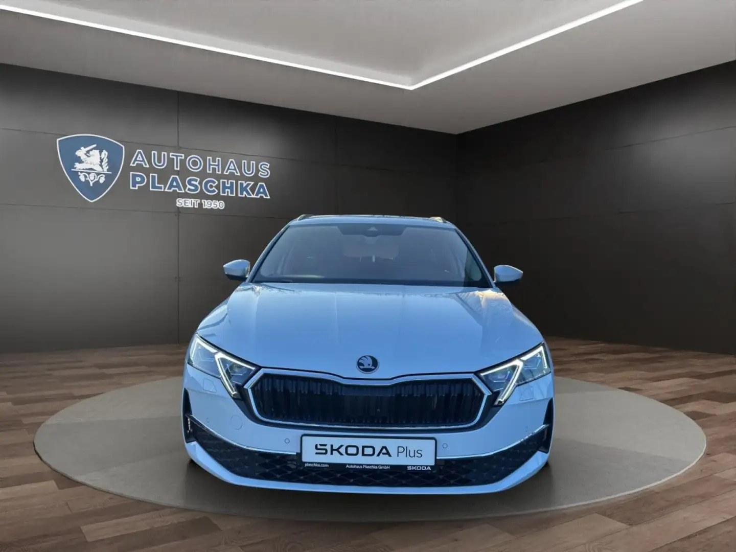 Skoda Octavia C. 2.0 TDI DSG Tour NAVI*AHK*STANDHEIZ. Klima Weiß - 2