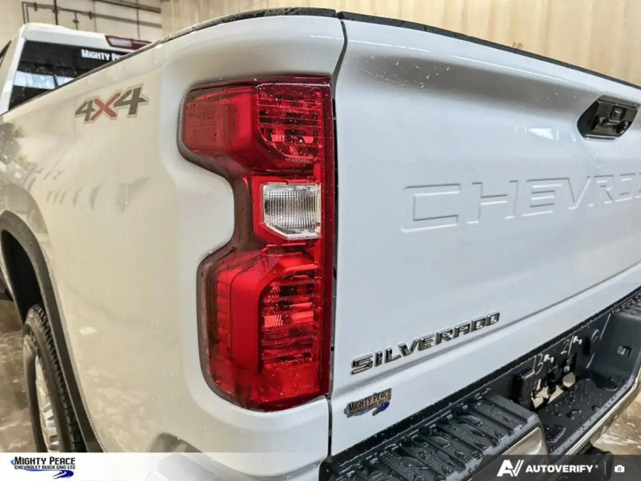 Chevrolet Silverado 3500 снимка Chevrolet Silverado 3500