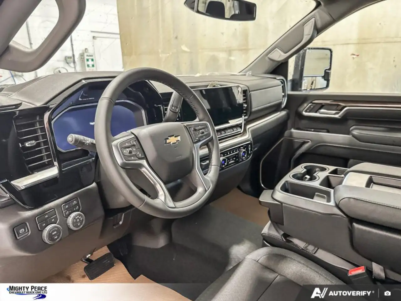 Chevrolet Silverado 3500 снимка Chevrolet Silverado 3500