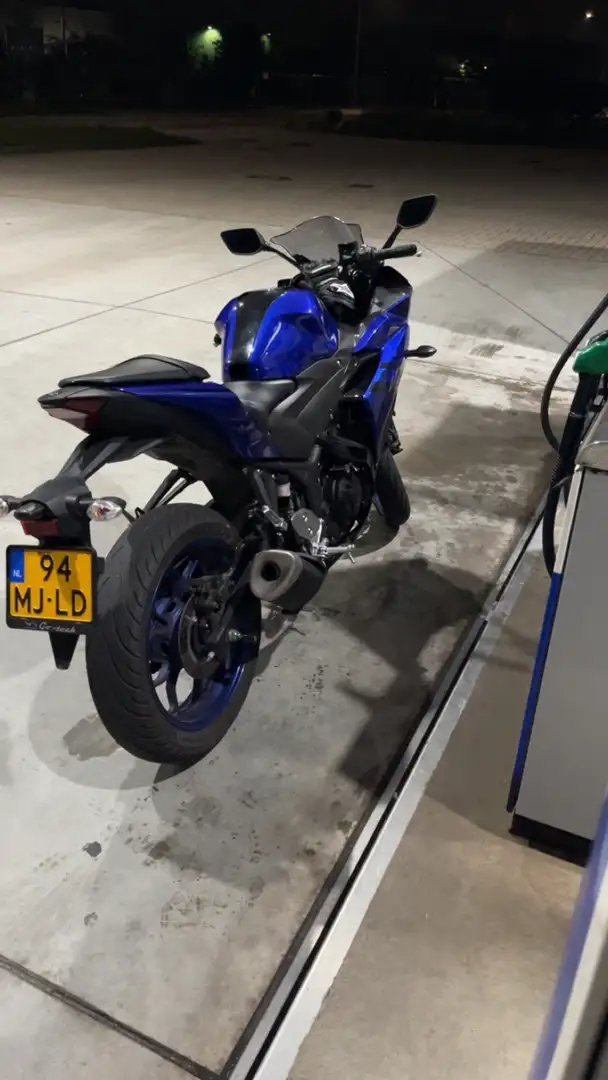 Yamaha YZF-R3 Blauw - 2