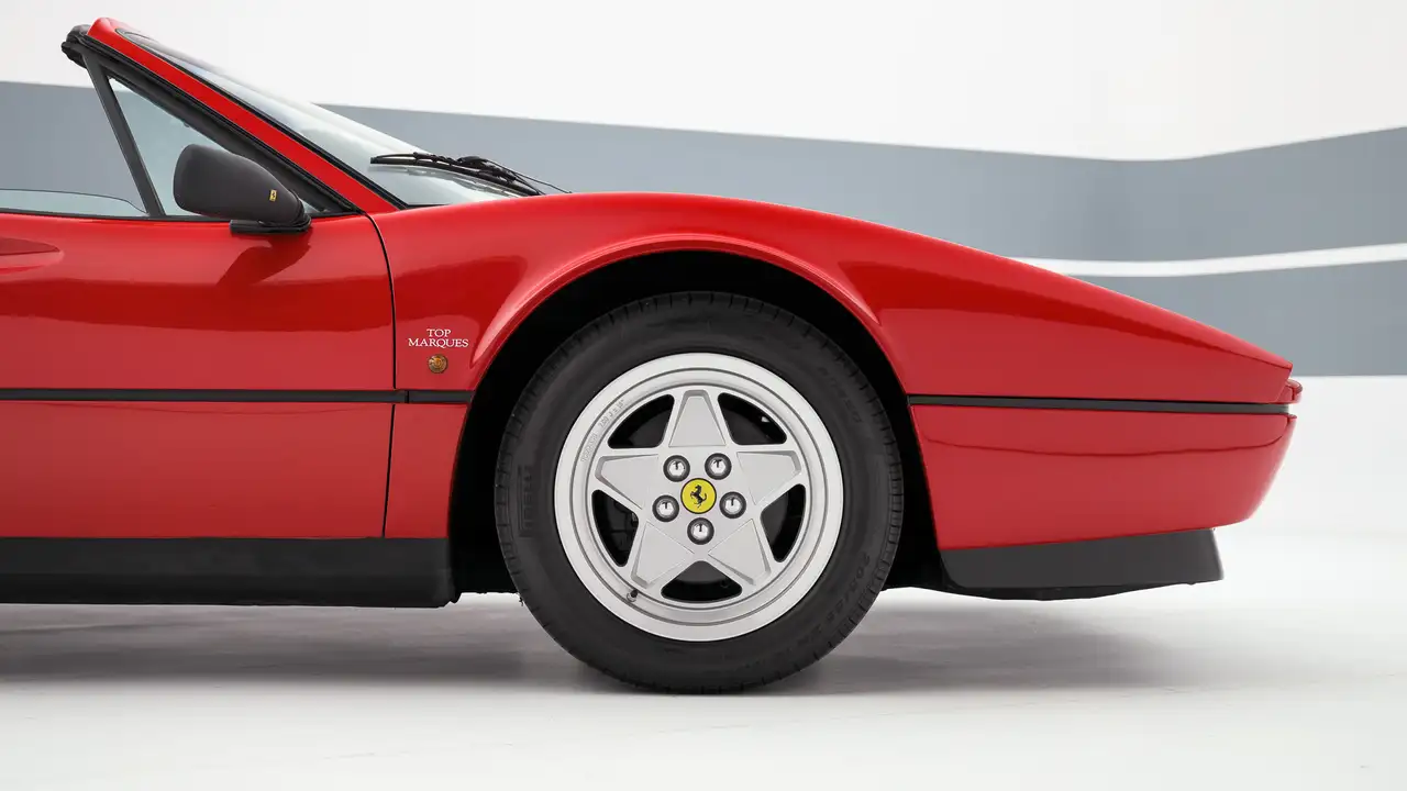 Ferrari 328 GTS, foto 4