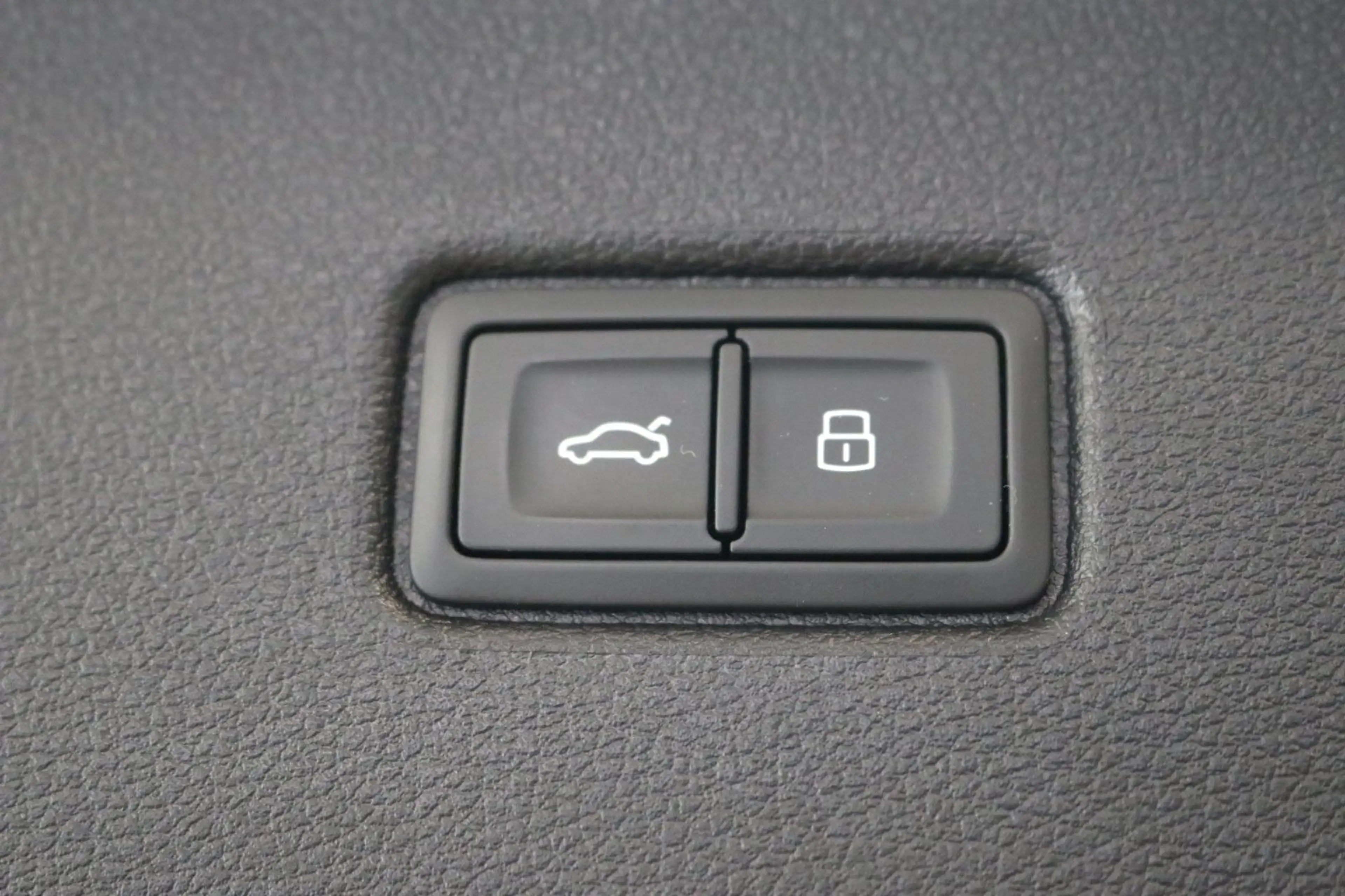 Audi Q7 S-Line competition plus Laser Pano 7-Sitzer — photo 13