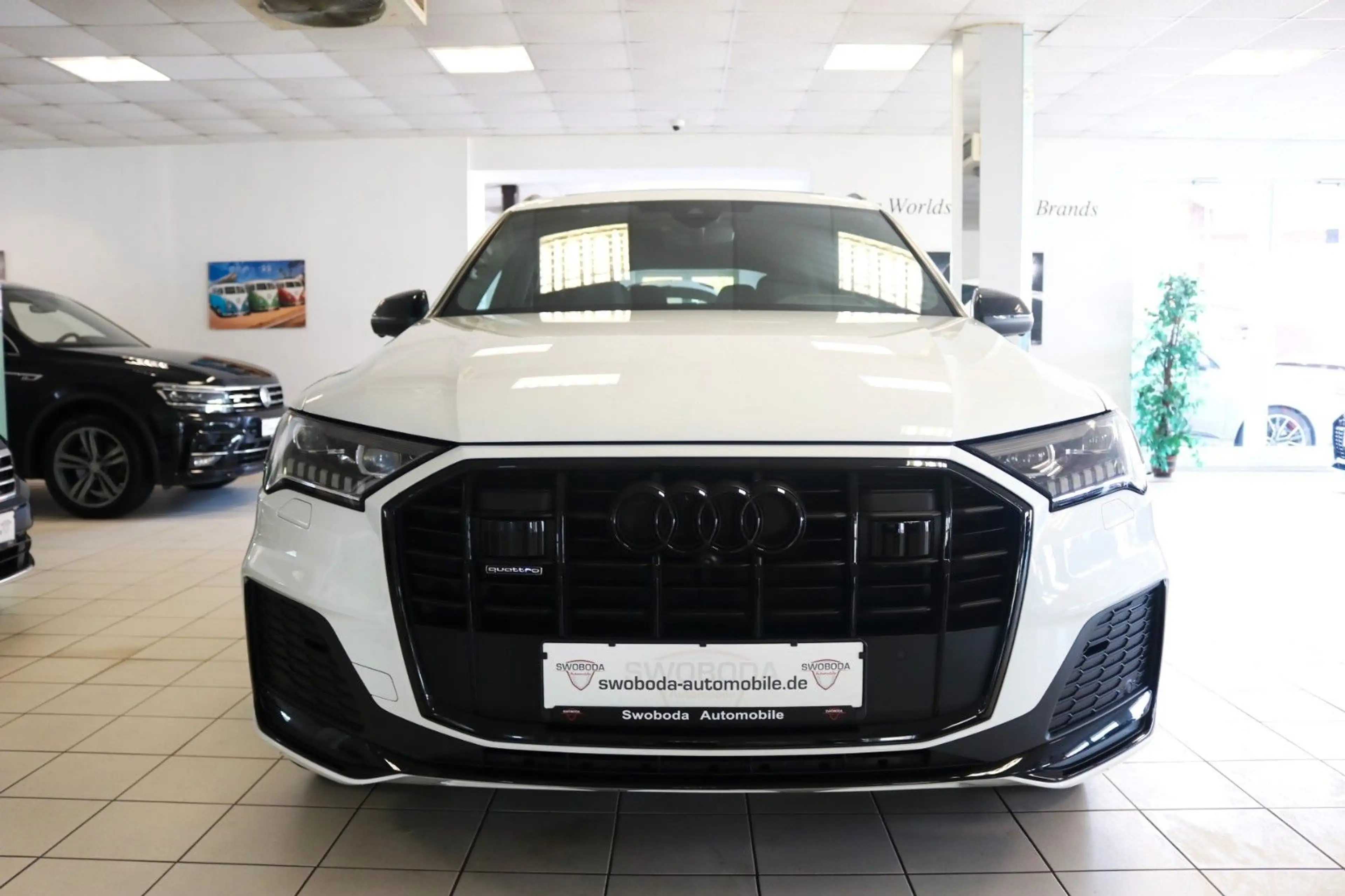 Audi Q7 S-Line competition plus Laser Pano 7-Sitzer — photo 5