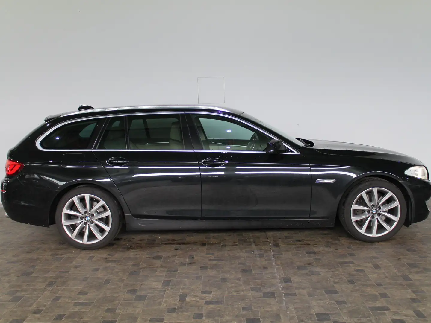 BMW 535 535 d xDrive Touring , Leder, Navi,  Standheizung Schwarz - 1