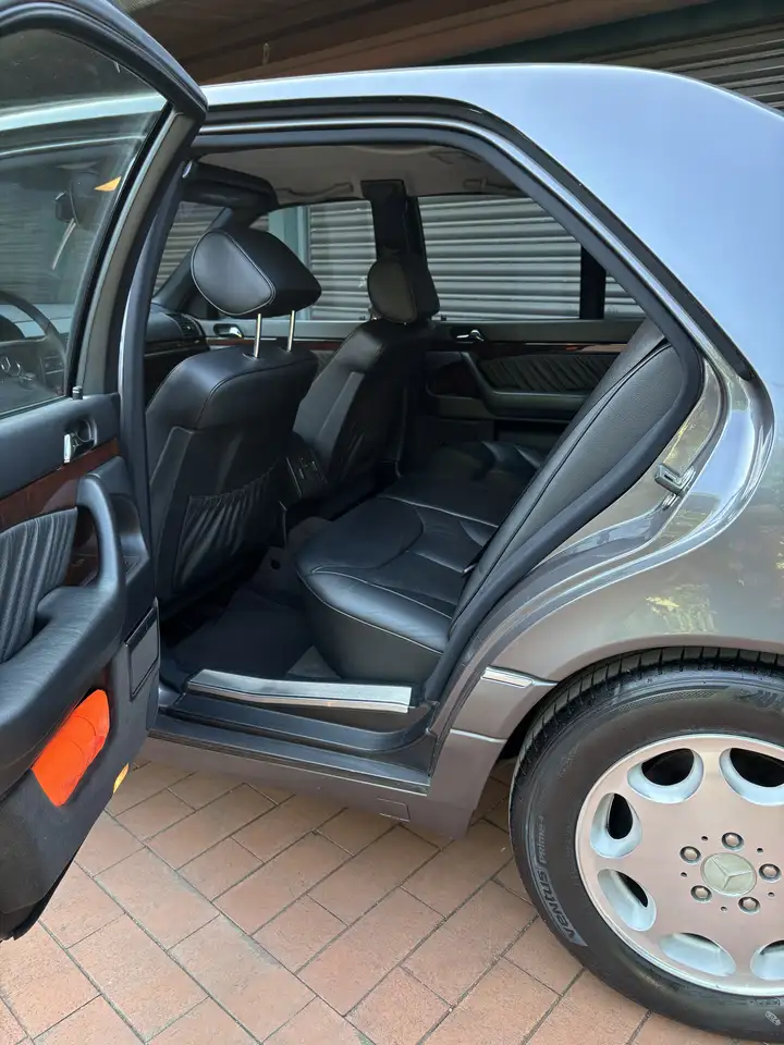 Mercedes-Benz S 320, foto 11
