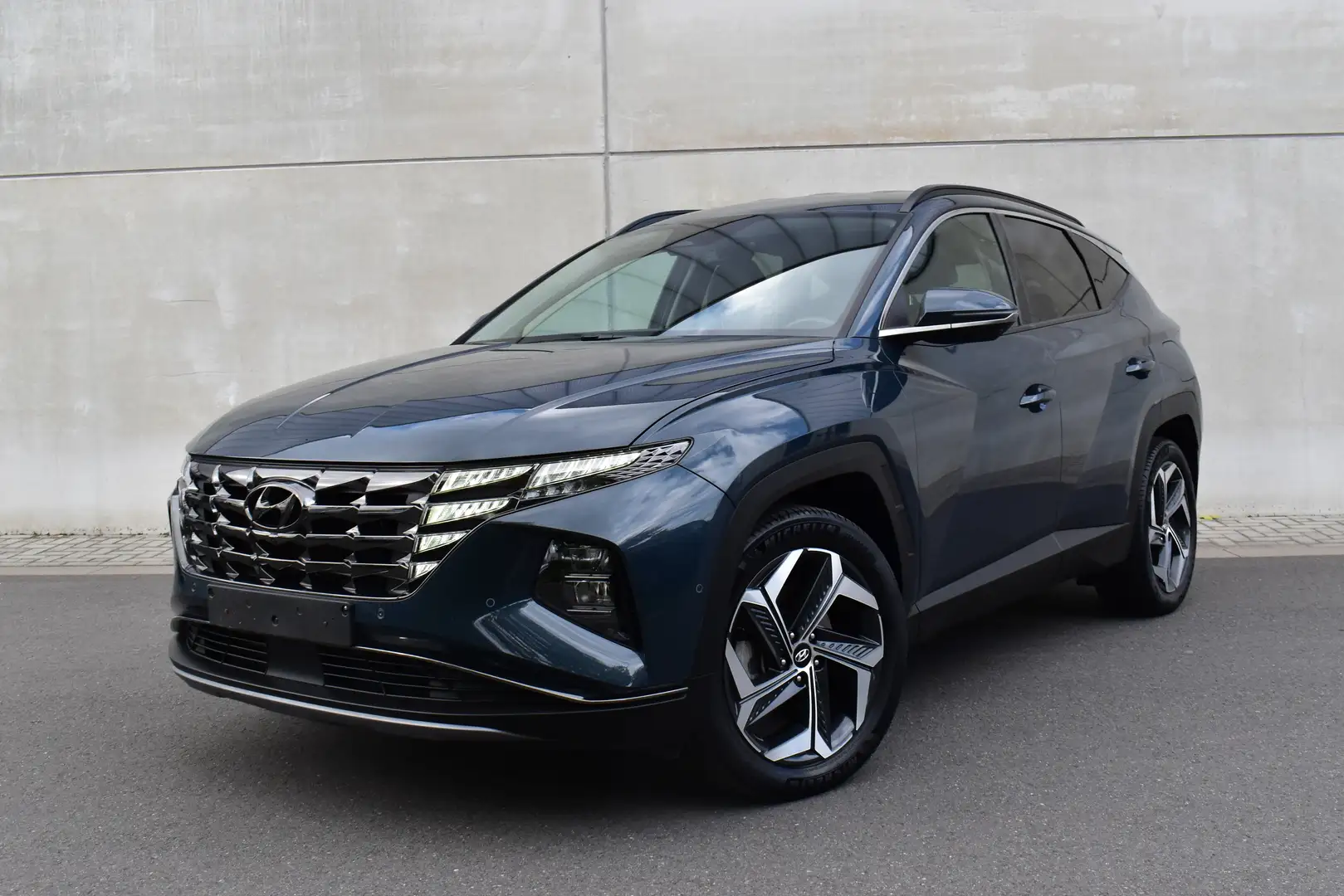 Hyundai TUCSON 1.6 Hybrid 4X4 *Shine* 265CV GARANTIE 2028 Bleu - 1