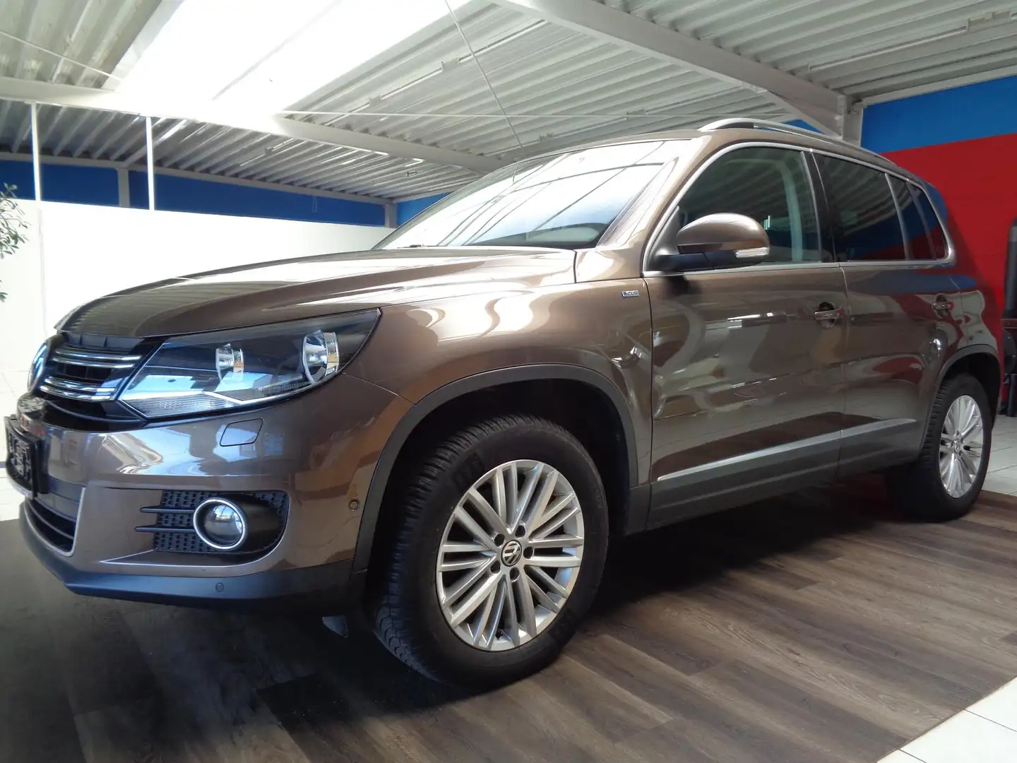 Volkswagen Tiguan Cup Sport & Style 4Motion.DSG.NAV.AHK Brun - 2