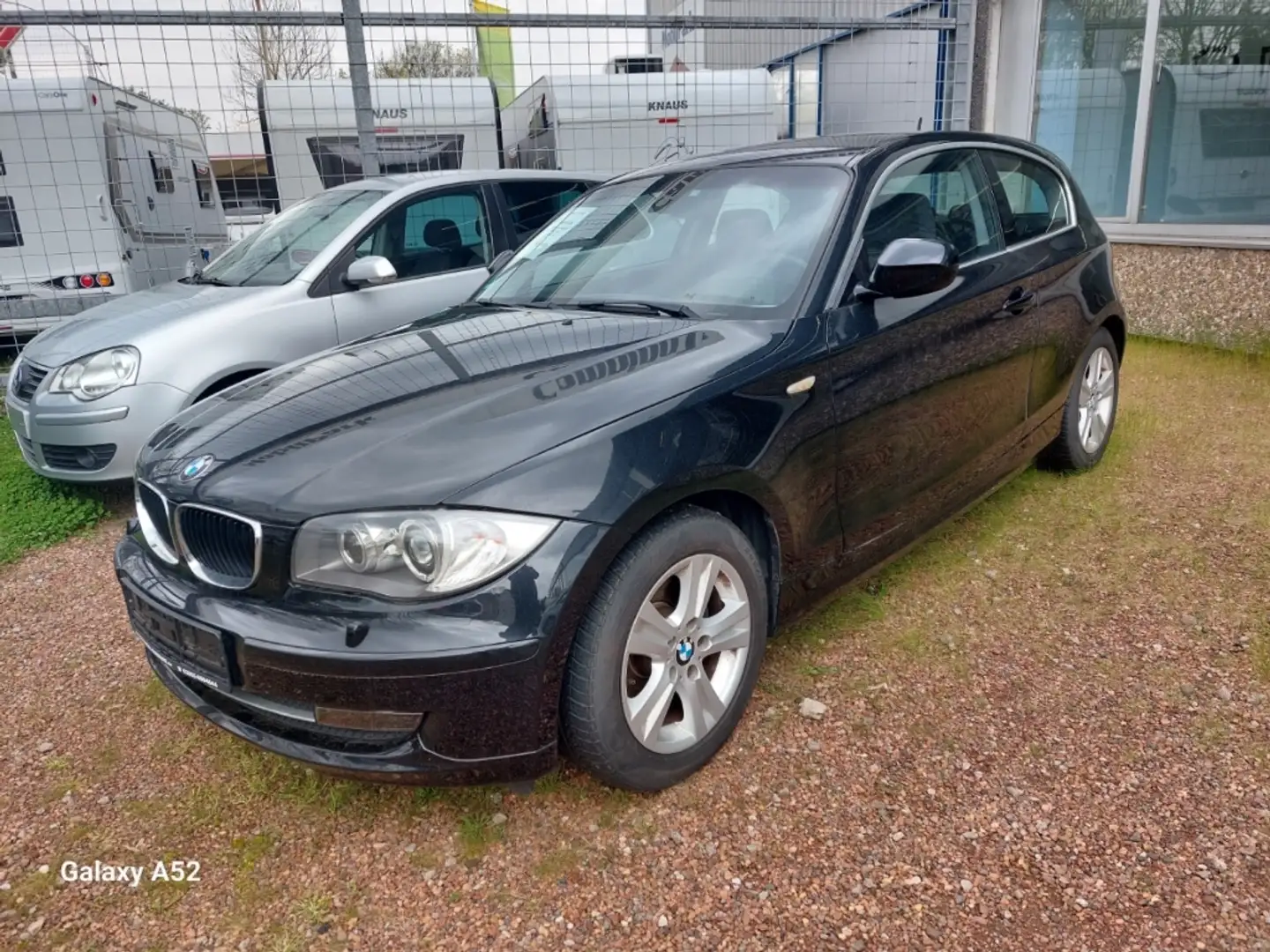 BMW 118 ''Verkauf nur an Händler'', Sitzheizung Fekete - 1