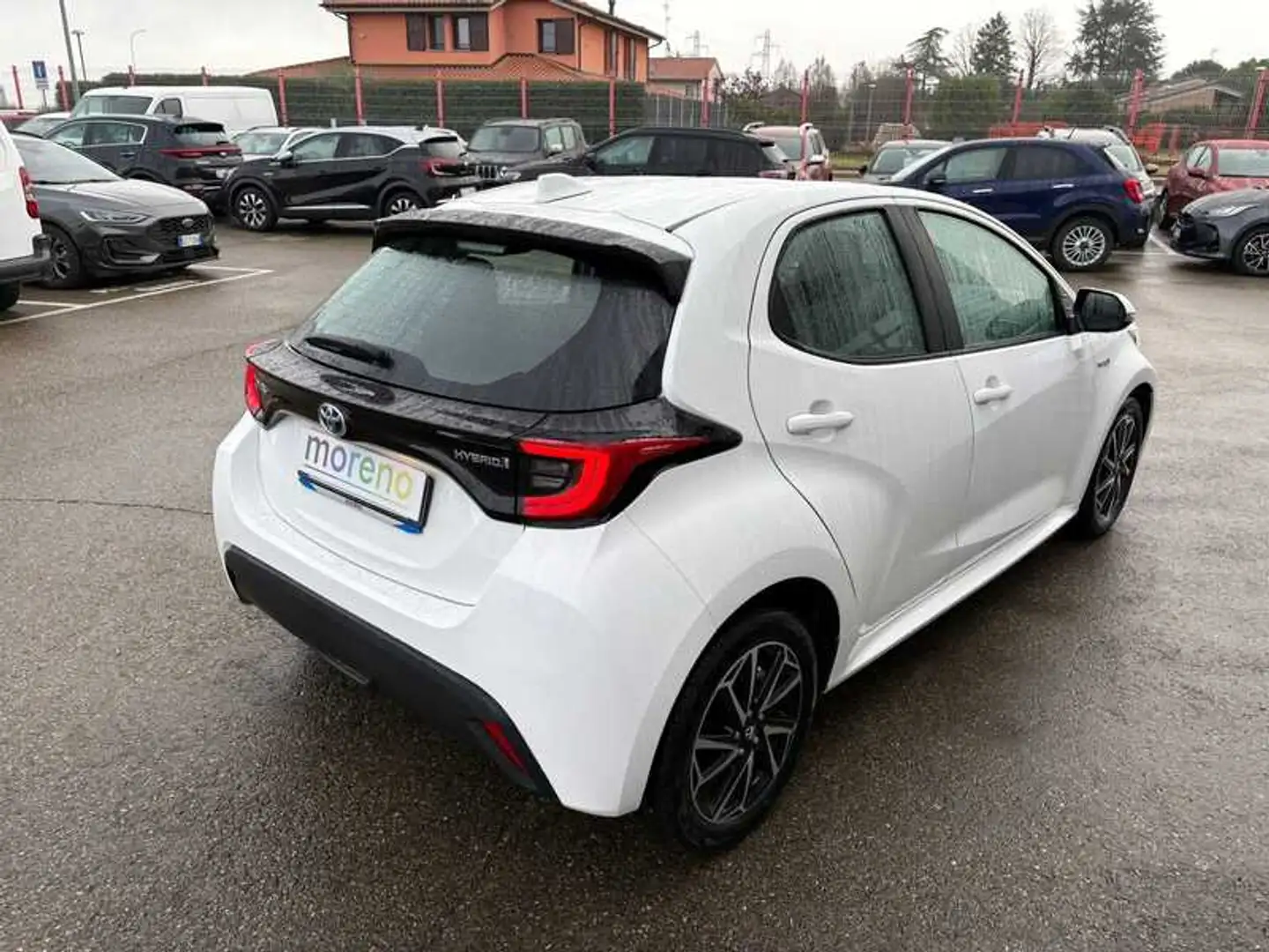 Toyota Yaris 1.5 Hybrid Trend Blanc - 2