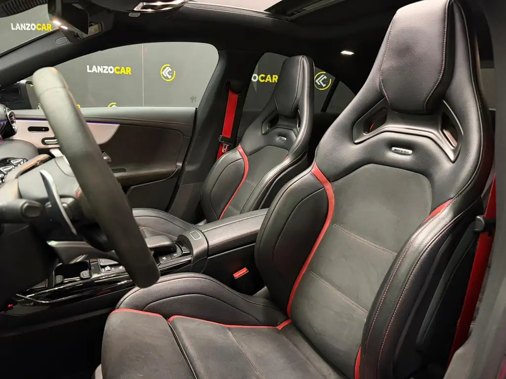 Mercedes-Benz CLA 45 AMG | foto 14