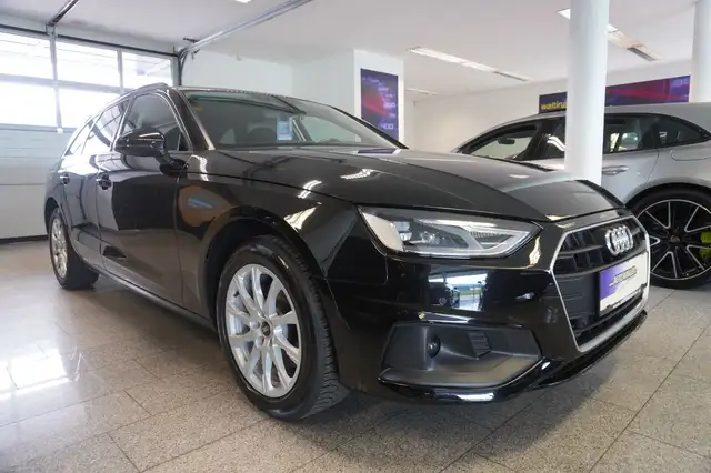 Audi A4 view 3