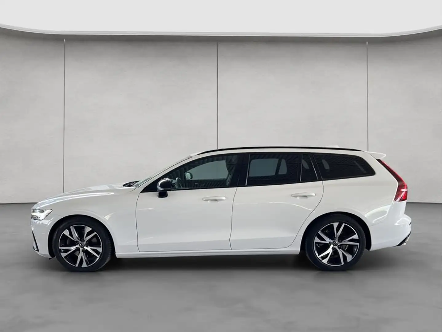 Volvo V60 T4 R-Design Aut PilotAssist BLIS Kamera Navi V Bílá - 2