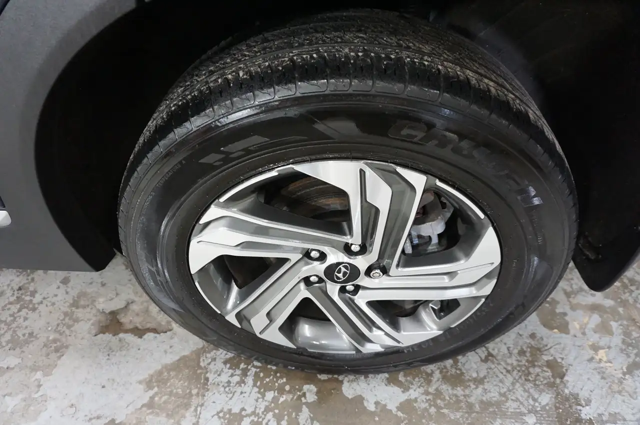Hyundai SANTA FE снимка Hyundai SANTA FE